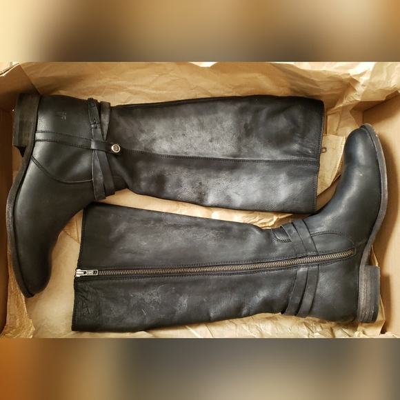 Frye Melissa Belted Tall Black (and Patina/Gray Tones) Boots 8.5 - Picture 5 of 13